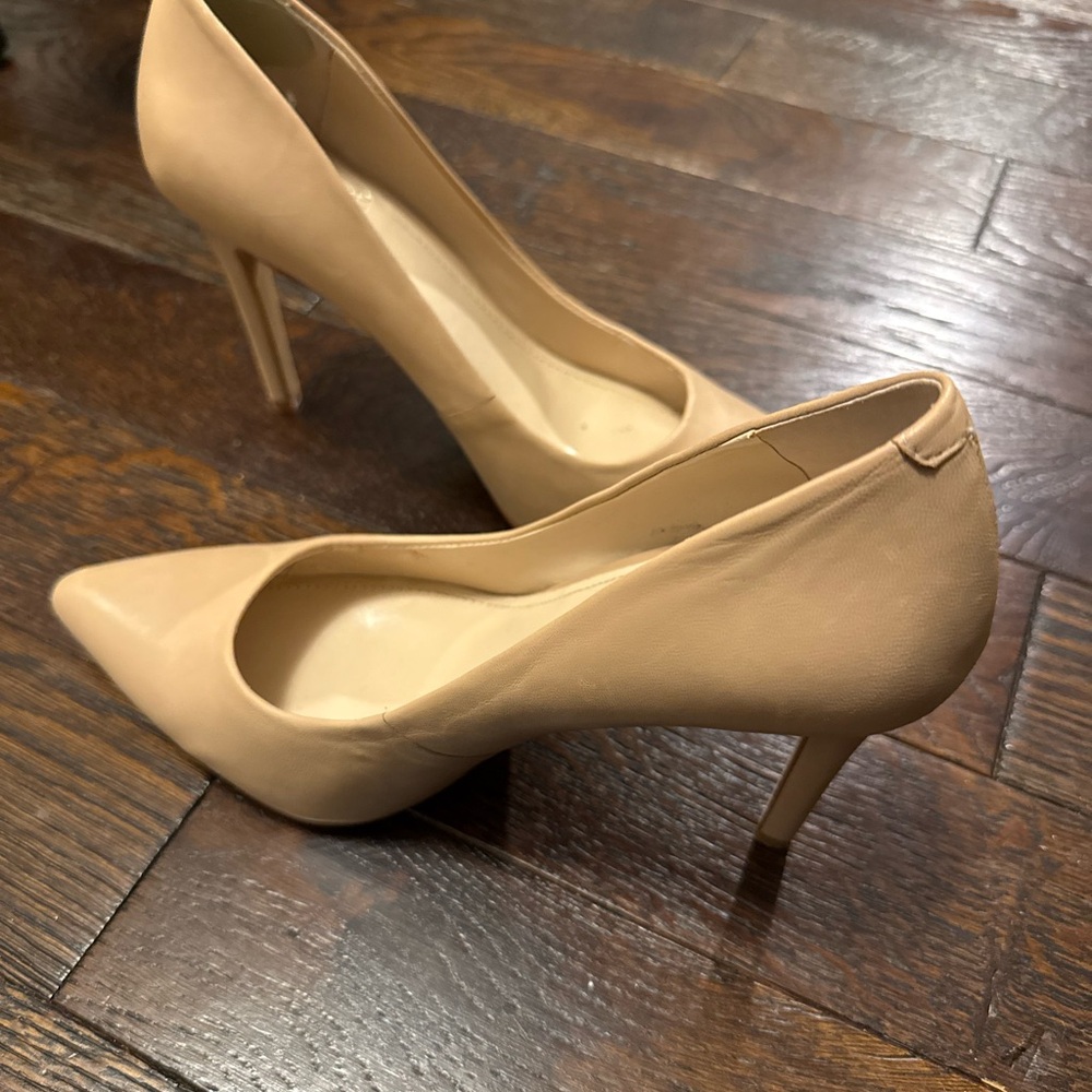 Vince Camuto Nude Heels